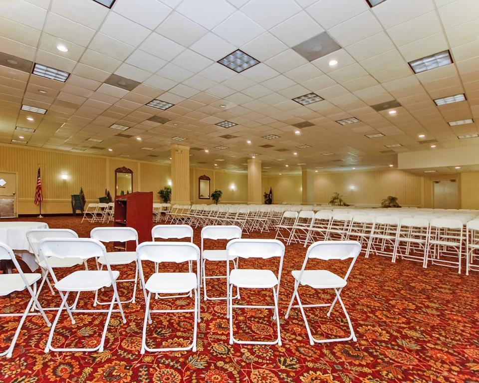 Quality Inn And Suites Conference Center Richmond Eksteriør billede