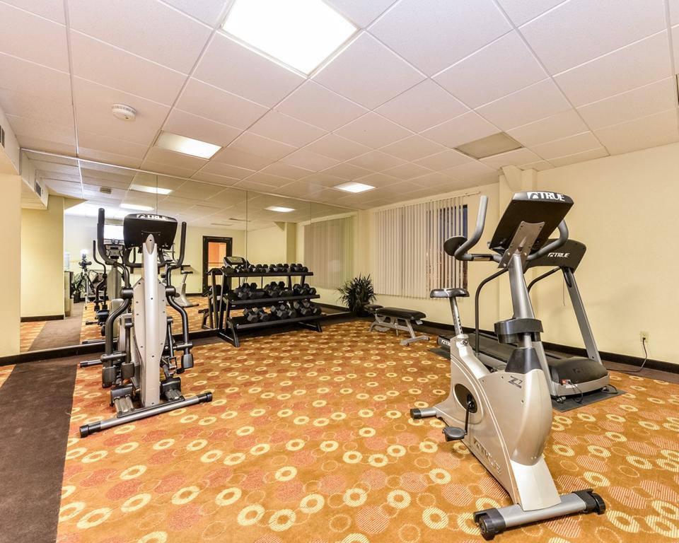 Quality Inn And Suites Conference Center Richmond Eksteriør billede