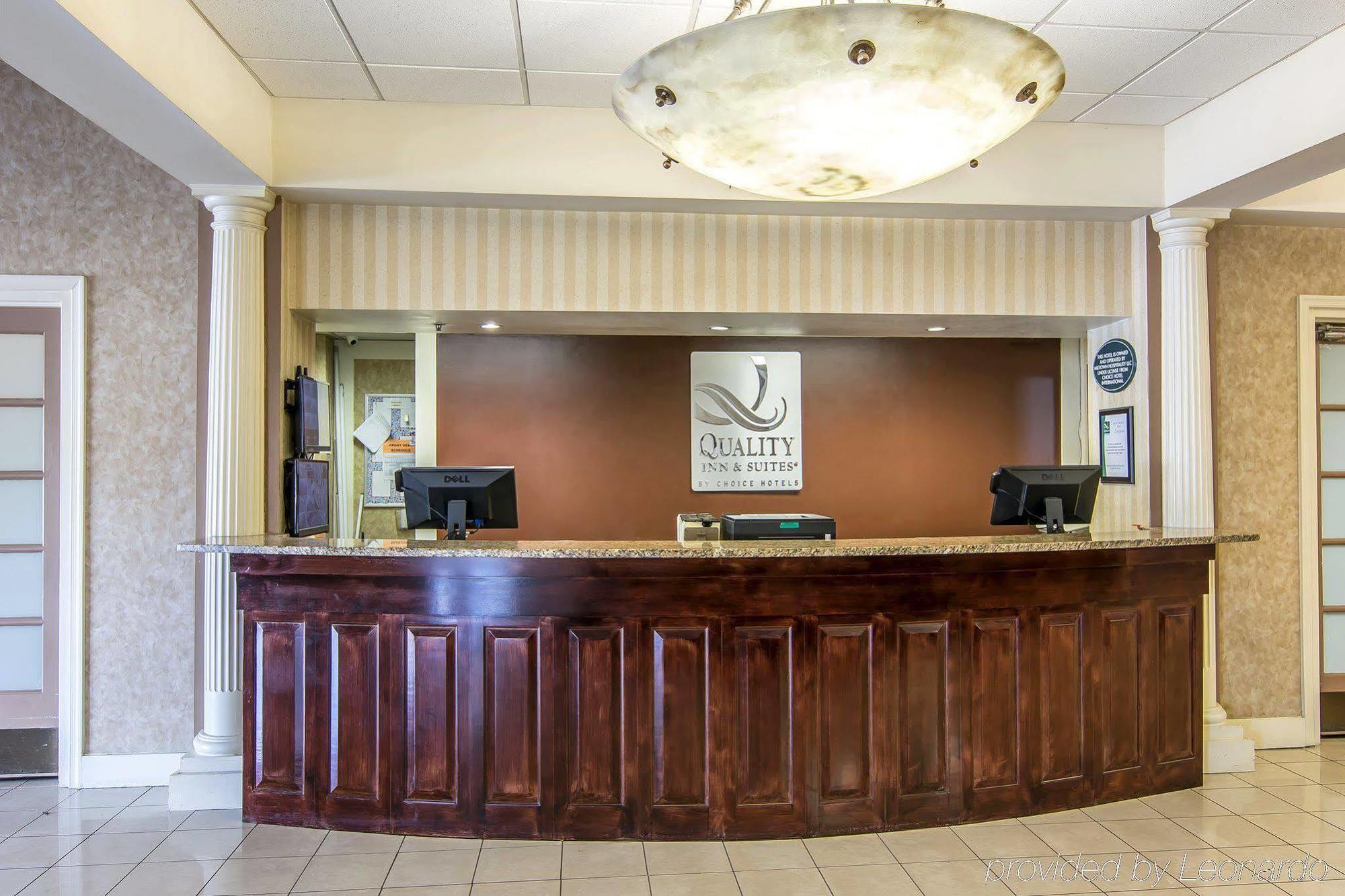 Quality Inn And Suites Conference Center Richmond Eksteriør billede