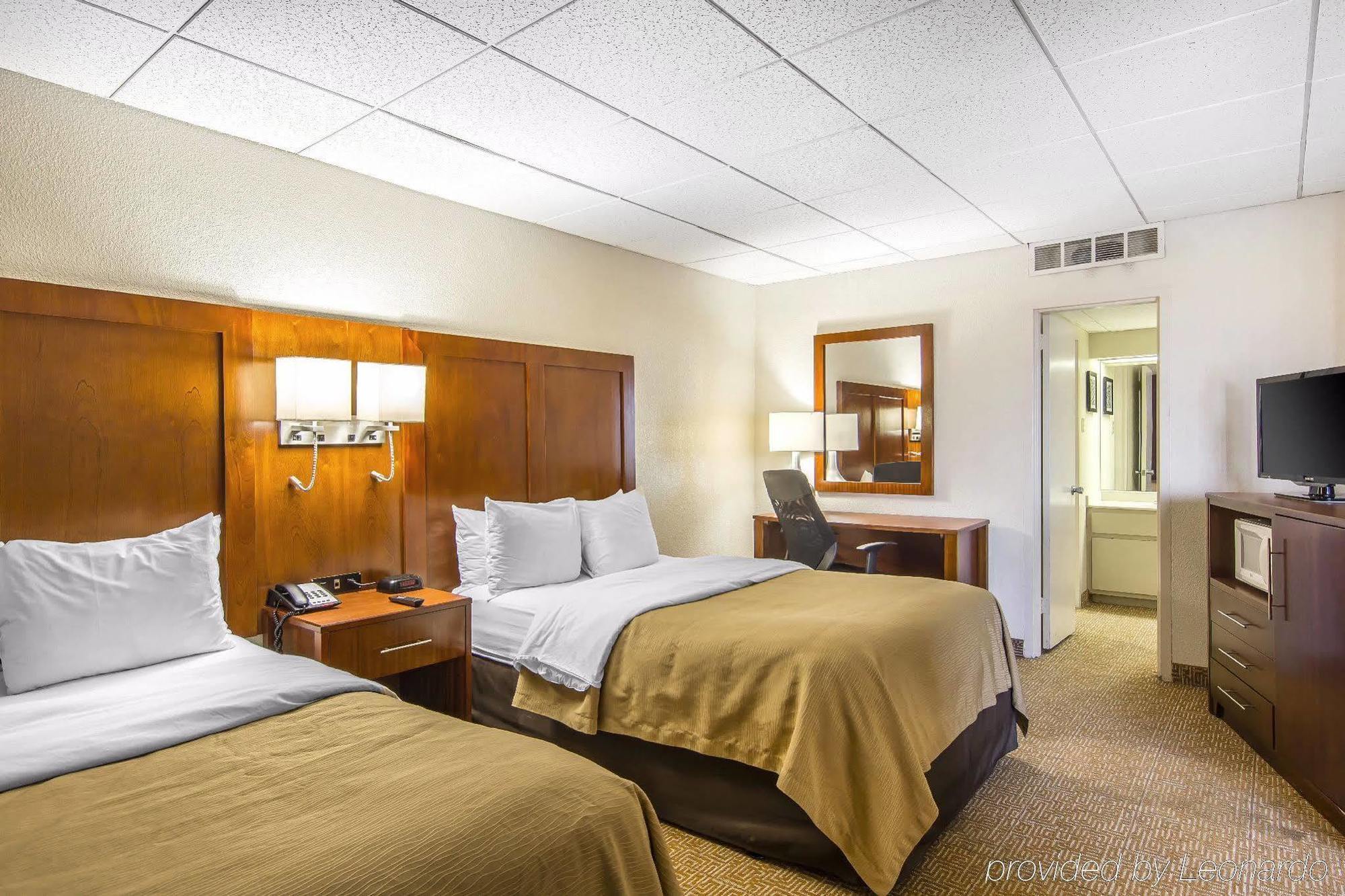 Quality Inn And Suites Conference Center Richmond Eksteriør billede
