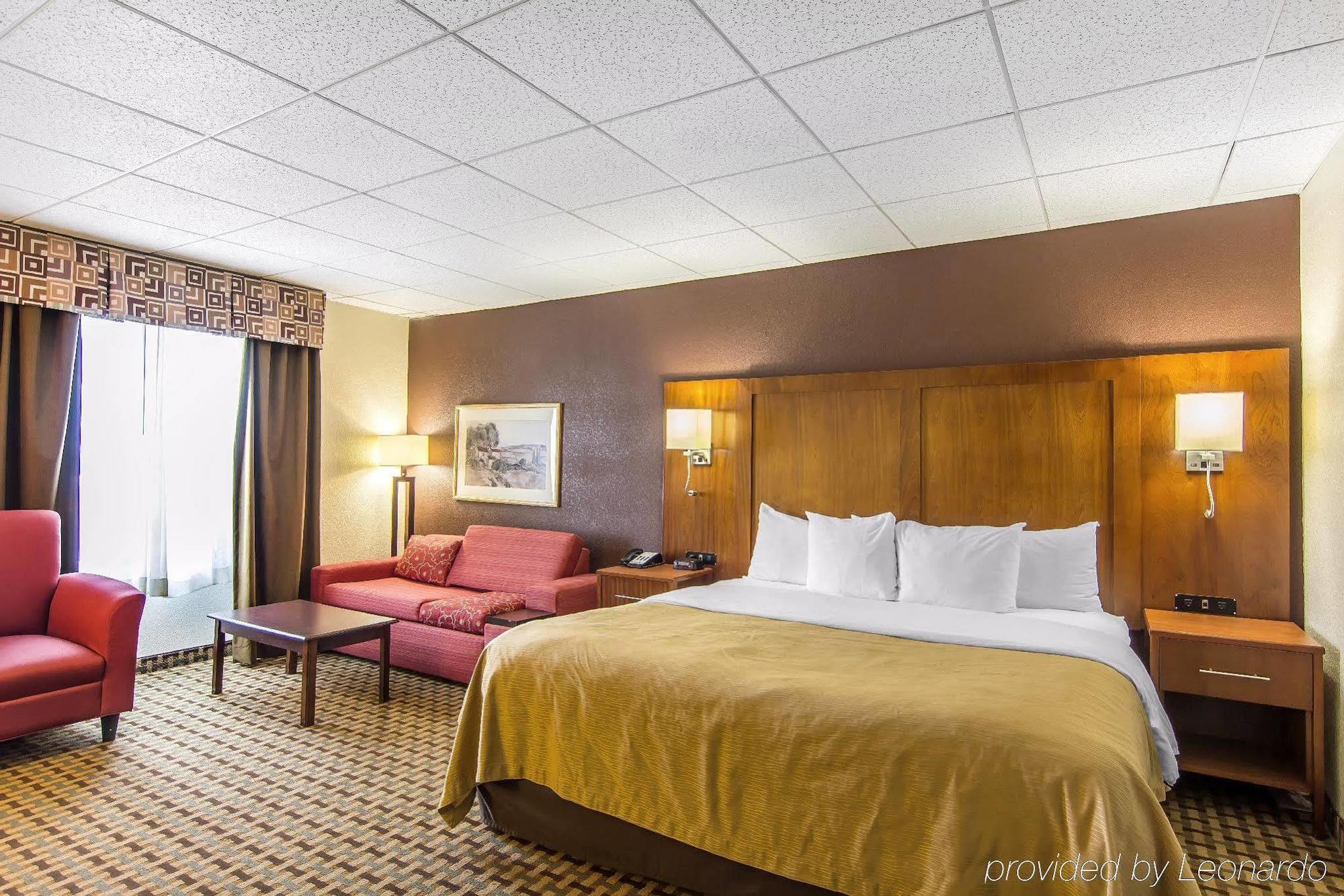 Quality Inn And Suites Conference Center Richmond Eksteriør billede