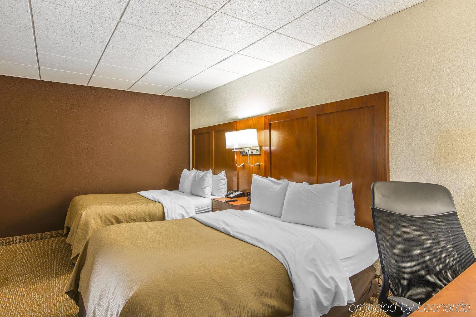 Quality Inn And Suites Conference Center Richmond Eksteriør billede